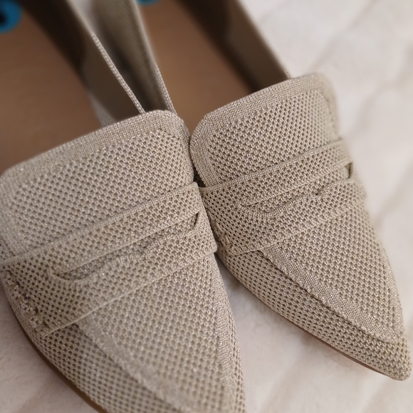 Aerosoles Women’s Size 8 Sparkle Knit Loafers Beige Gold NWOT - Picture 7 of 12